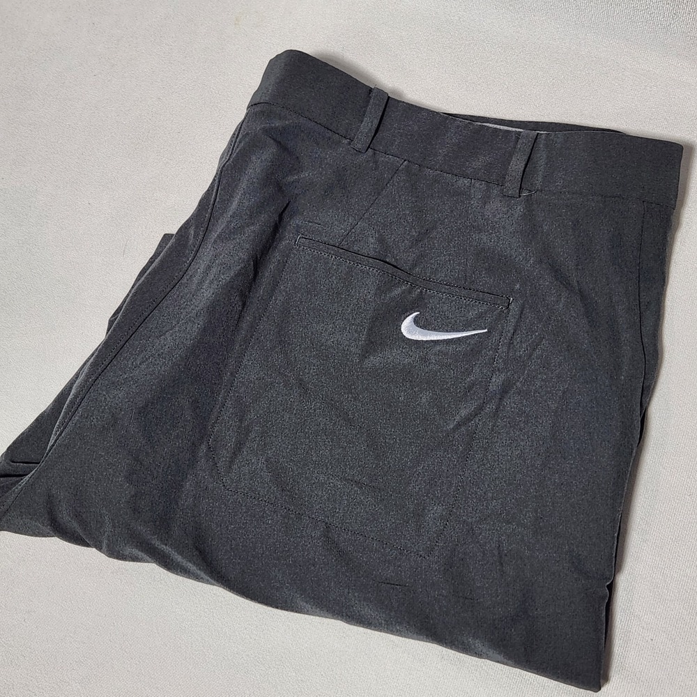 men's NIKE Dri-Fit Golf Shorts performance Charcoal Gray Standard Fit size‎ 42